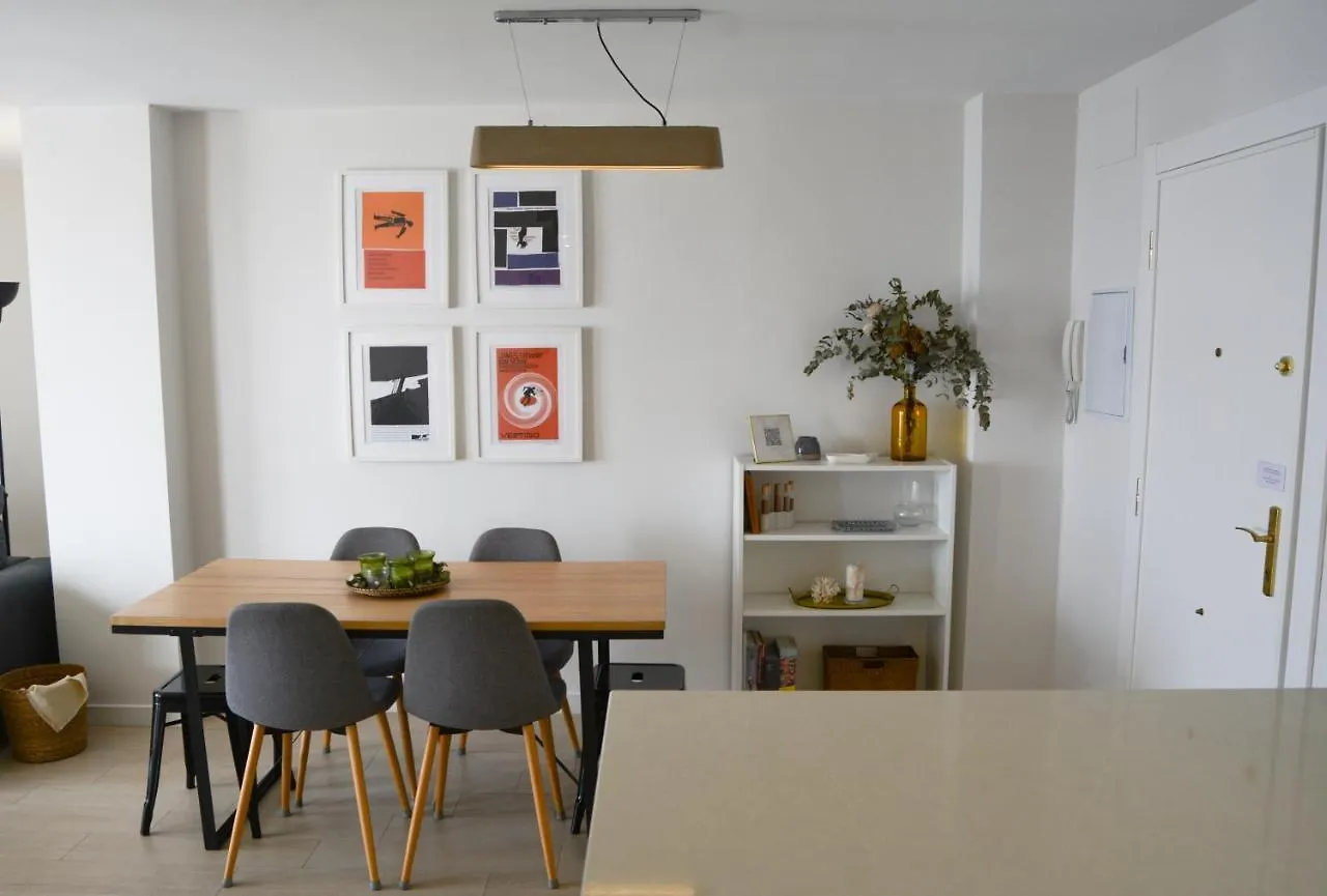 Beach & Calm Apartment Фуэнхирола